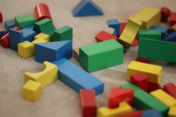 Women in STEM - Playing with Blocks