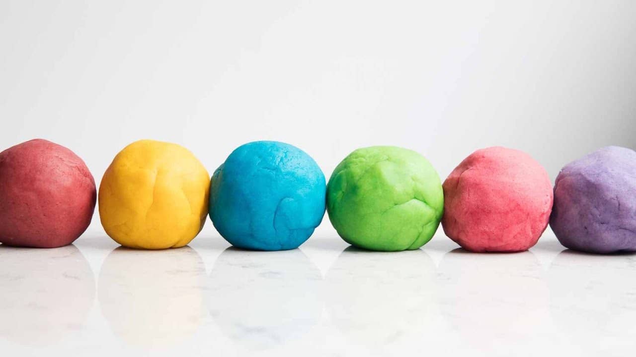 Aktivnosti za poticanje senzomotoričkog razvoja - gnjecavi materijali